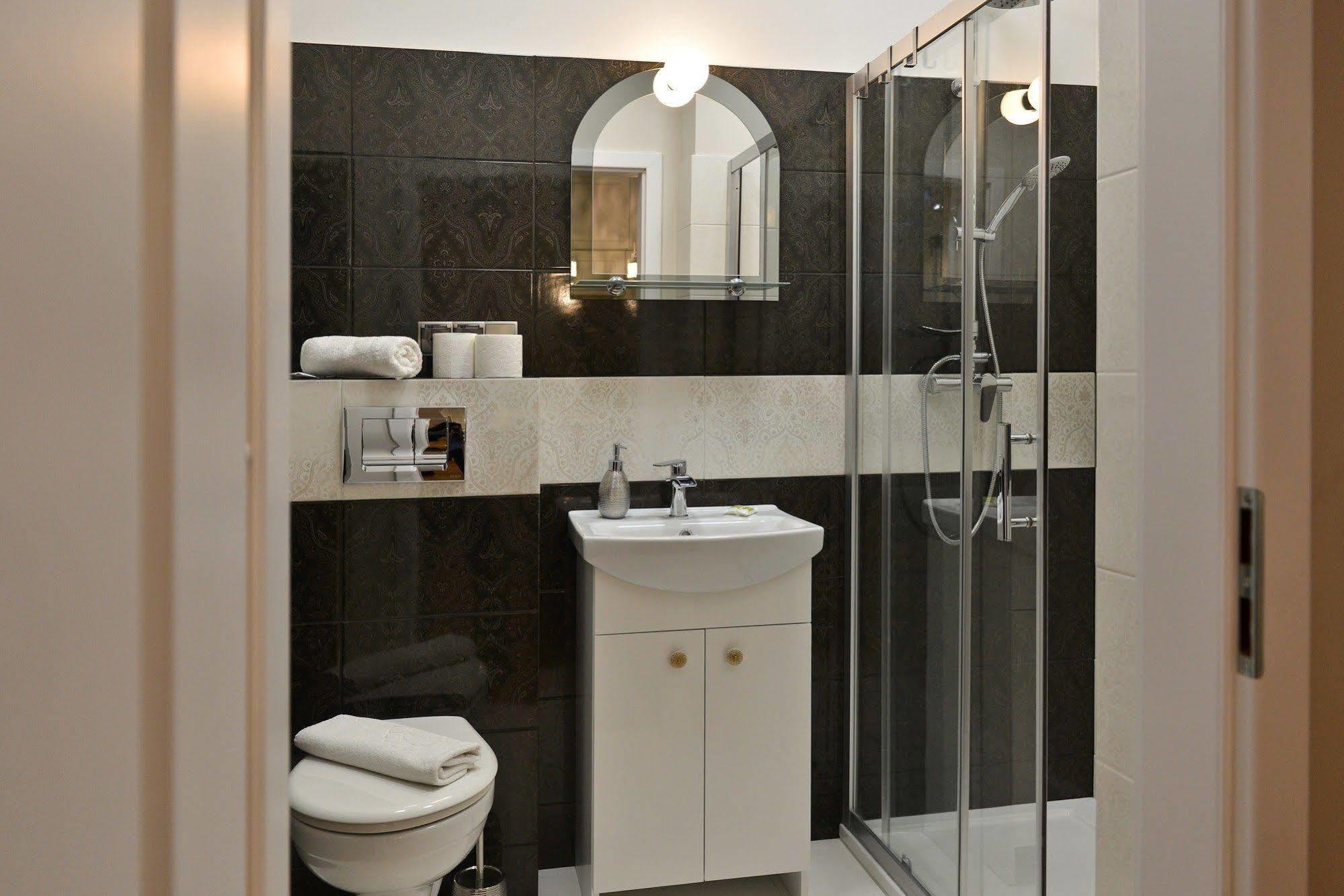 La Gioia Magic Orient Apartments Краків Екстер'єр фото